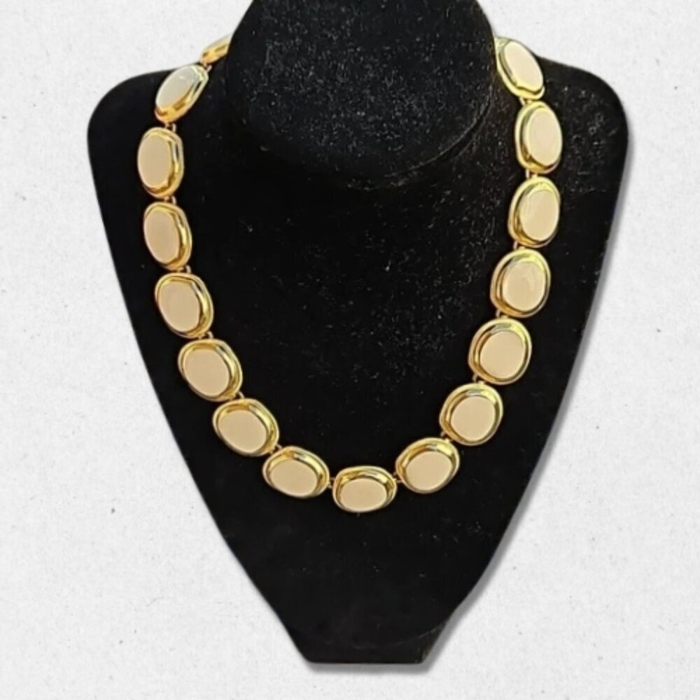 Enamel Link Framed Necklace Rounded Pentagons Toggle Clasp Closure Gold/Cream OS